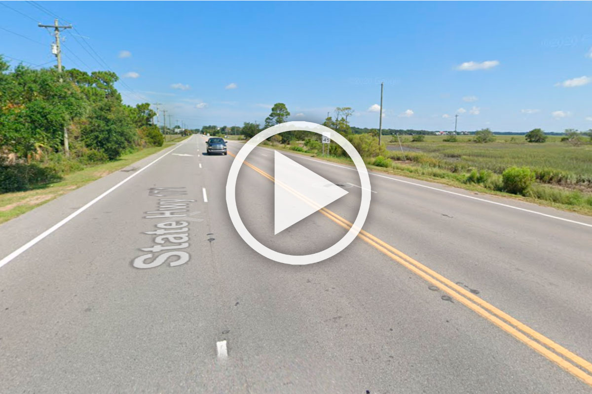 Folly-Road-at-Tides-End-Road